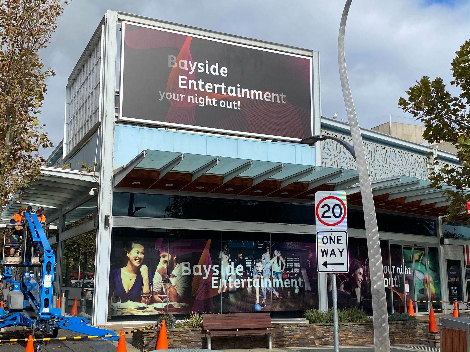 Signage for Bayside Shopping Centre, Frankston