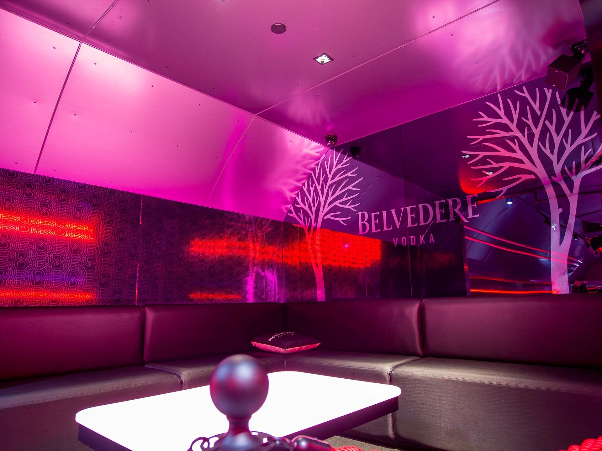 Wall Graphics for Platform One, Melbourne